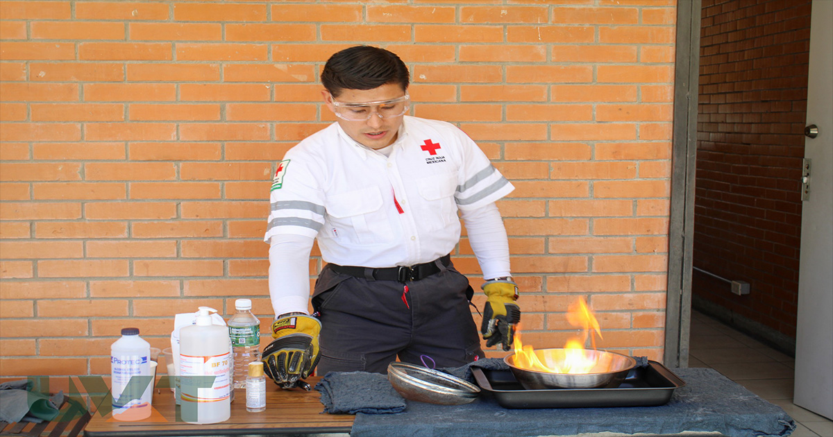 Compromiso con la prevención: UVT impulsa curso sobre combate y extinción de incendios