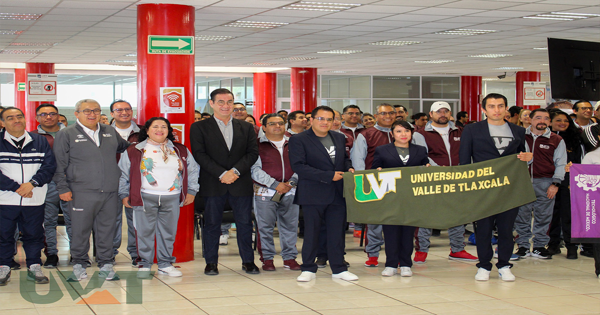 Excelencia y compromiso, la UVT brilla en el EEMTES2025 con presencia institucional y logros destacados