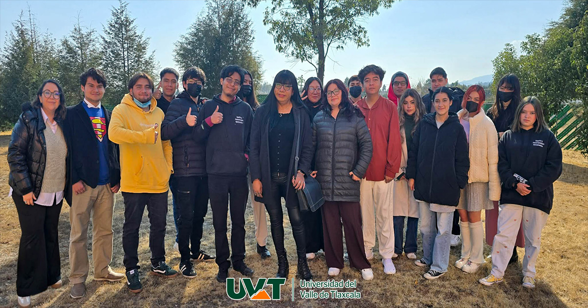 Guionismo de comedia: estudiantes UVT aprenden del escenario